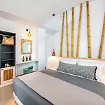 Abasa Hotel Fira (Santorini)