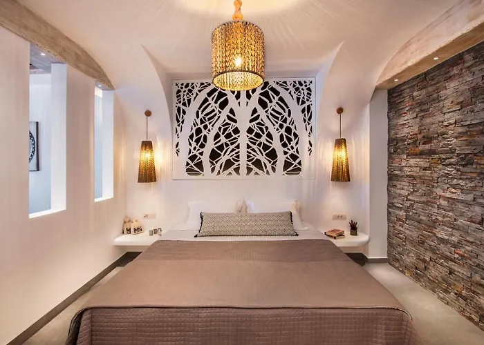 Abasa 4* Fira (Santorini)